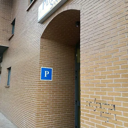 圣地亚哥旅馆 2* Burgo